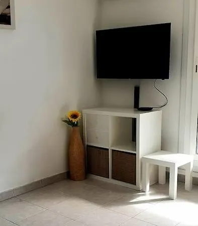 Le Palais D'azur Chez Mamma E Papa Menton