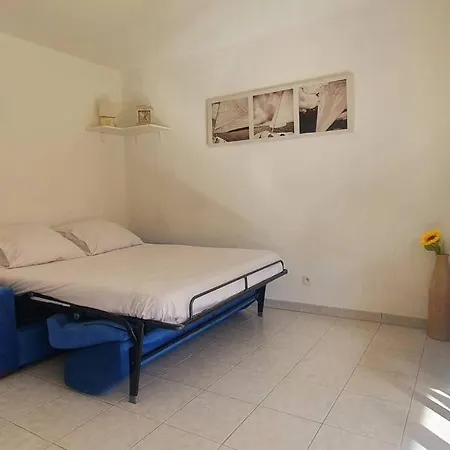 Le Palais D'azur Chez Mamma E Papa Menton