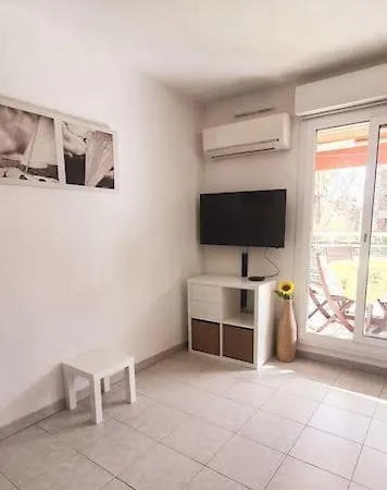 Le Palais D'azur Chez Mamma E Papa شقة *
