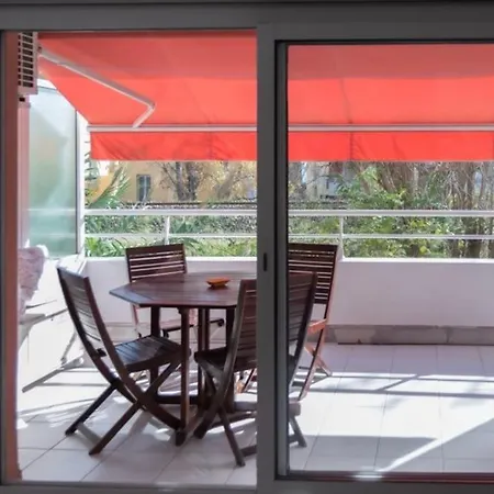 Le Palais D'azur Chez Mamma E Papa * Menton
